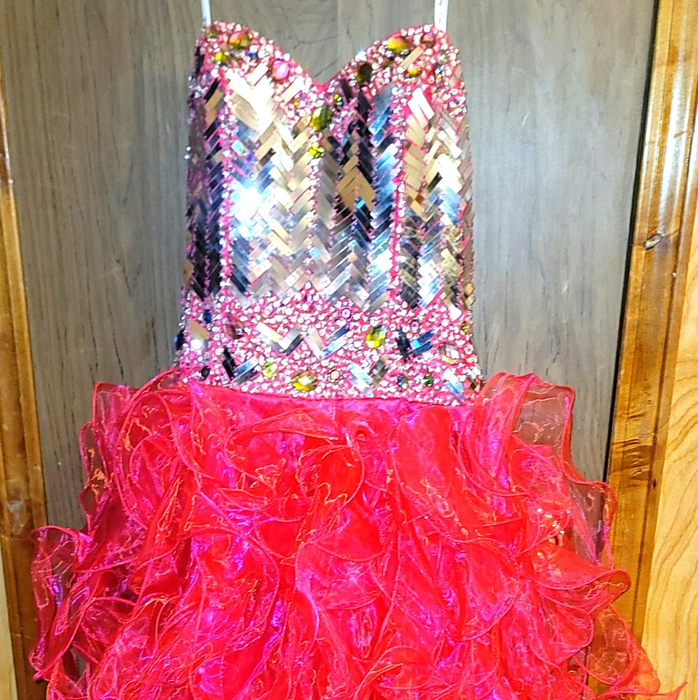 Party time prom dress